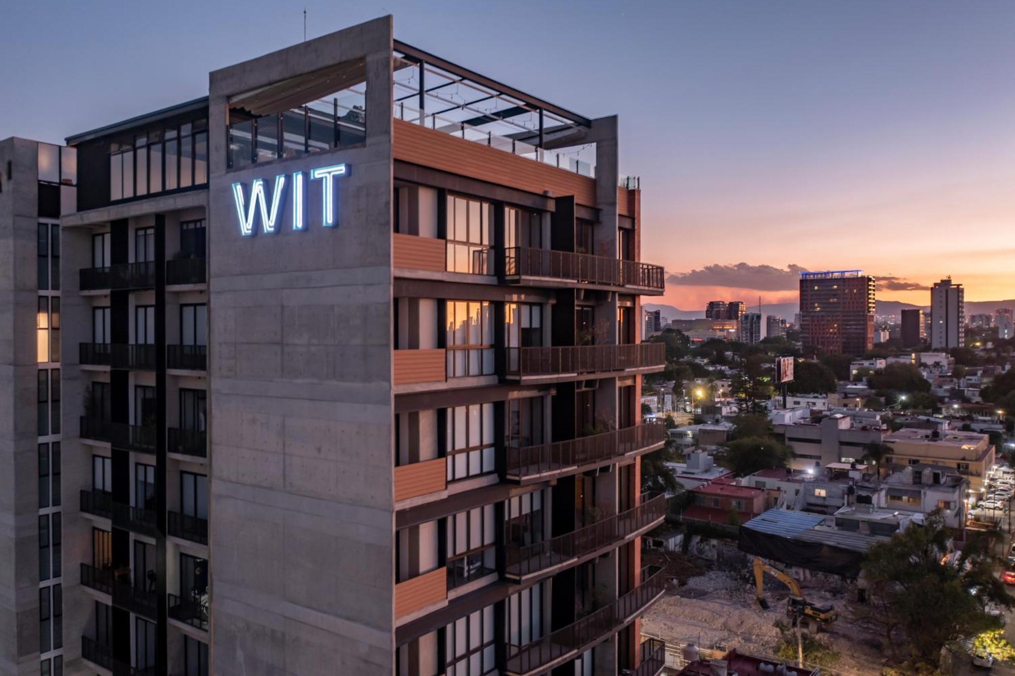 Galeria Flat Rooftop Pool Witgdl グアダラハラ エクステリア 写真